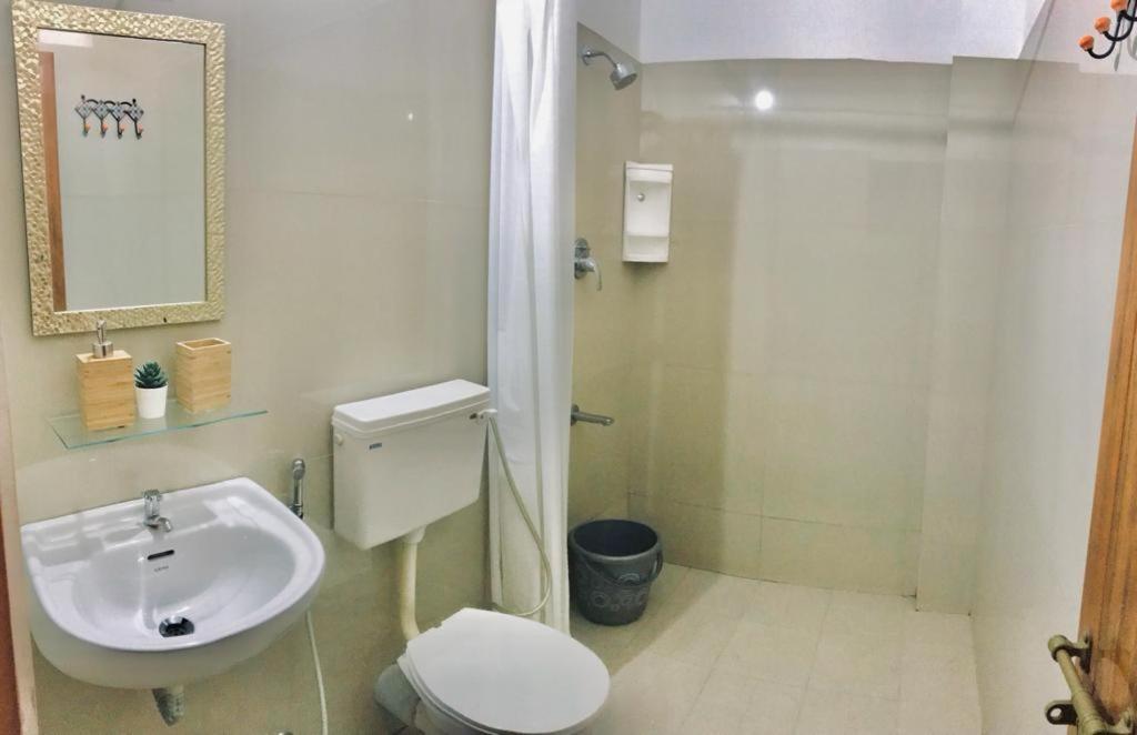 New Goodkarma Inn Kochi Extérieur photo